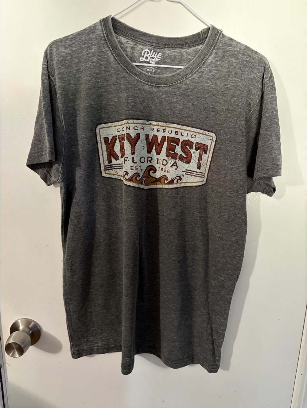NWOT Blue 84 Women’s Large Gray Key West Graphic Tee Tote16
